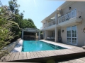 Villa de luxe à vendre à Hofit Netanya et de Kfar Vitkin. 